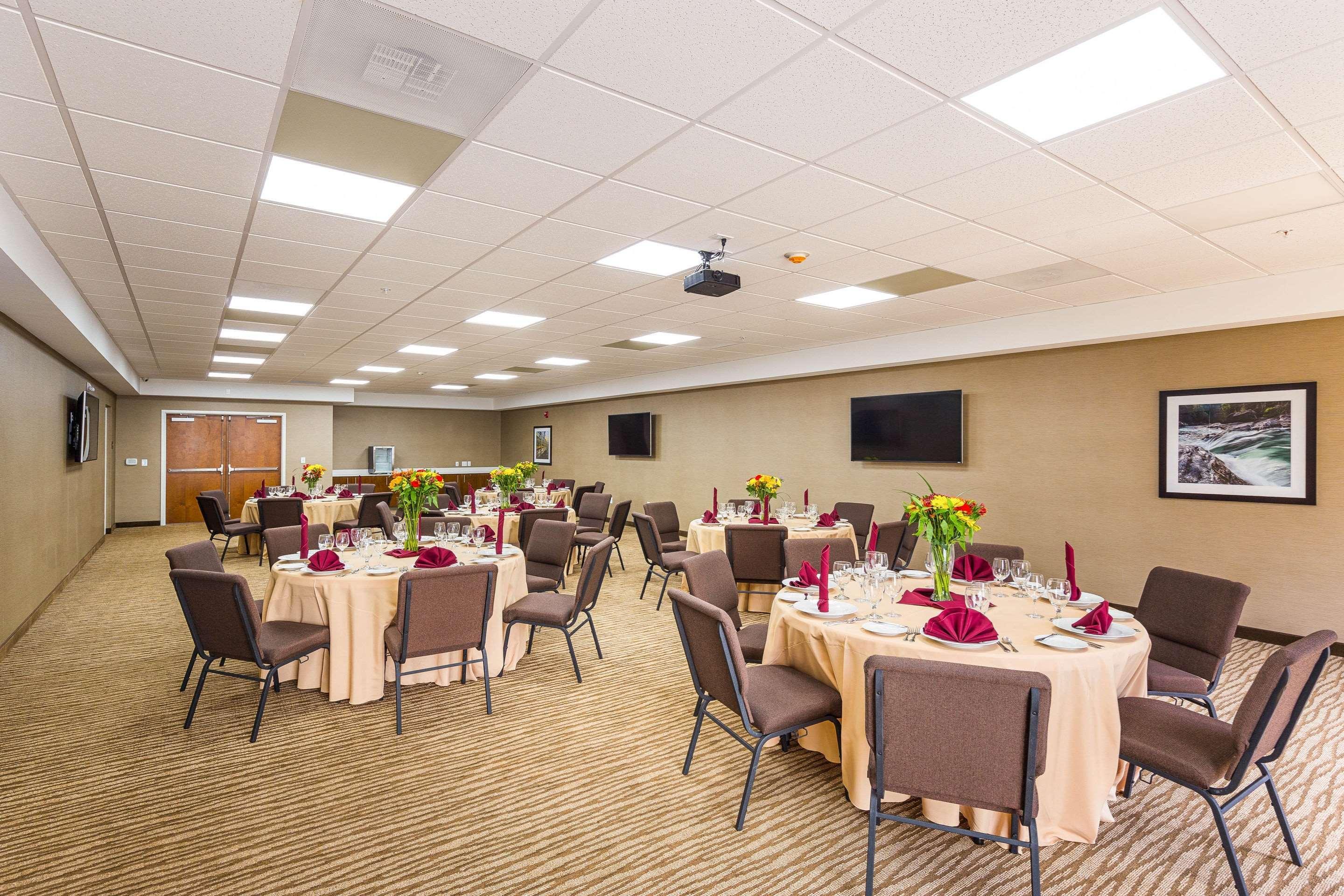 Comfort Suites Greenville South Piedmont Экстерьер фото