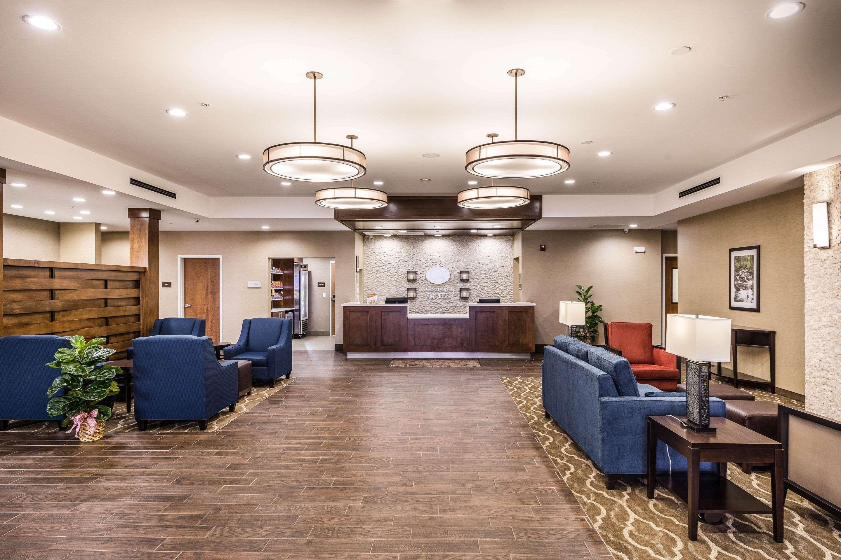 Comfort Suites Greenville South Piedmont Экстерьер фото
