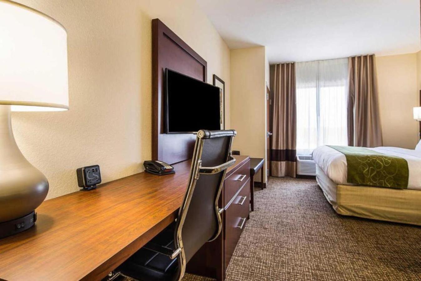Comfort Suites Greenville South Piedmont Экстерьер фото